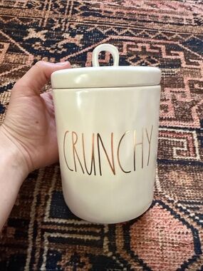 Rae Dunn canister